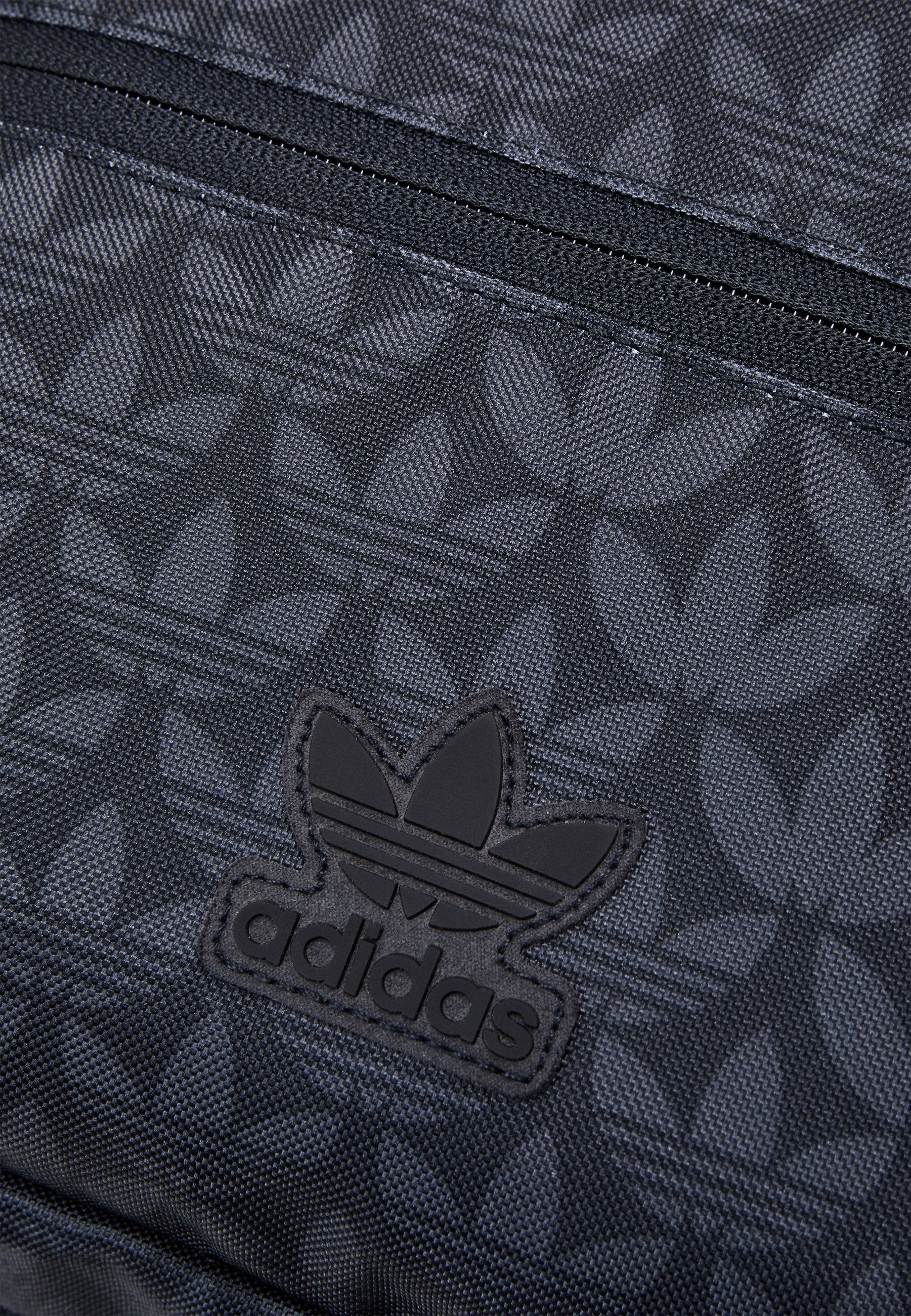 Adidas Originals Monogram – Noir